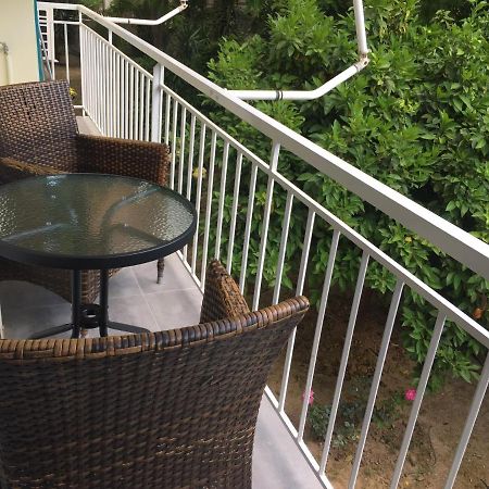 Luxury Apartment Next To The Sea Beach Athen Eksteriør bilde