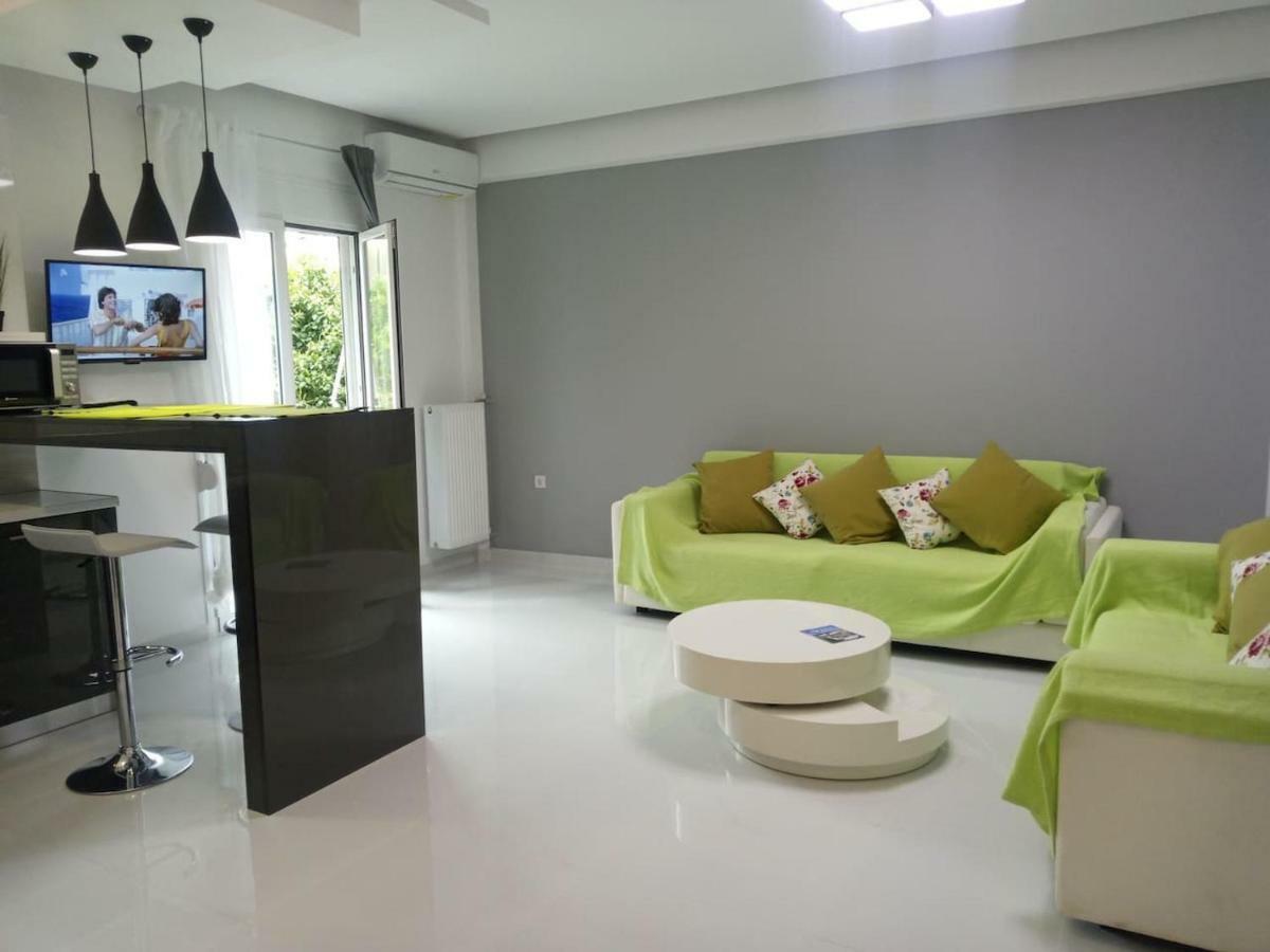Luxury Apartment Next To The Sea Beach Athen Eksteriør bilde