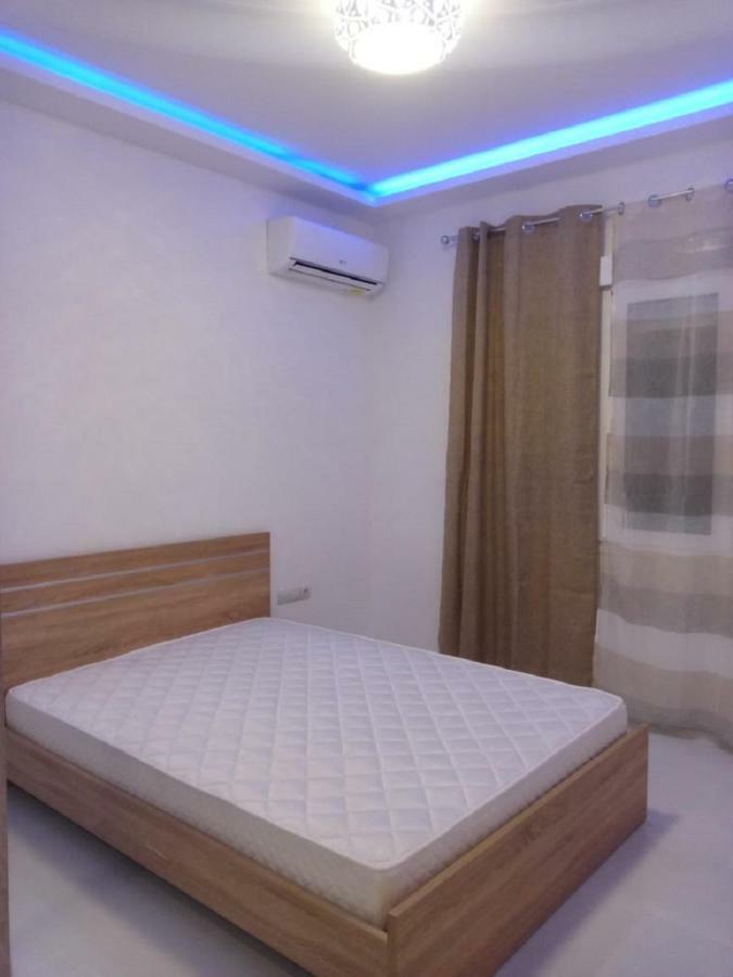 Luxury Apartment Next To The Sea Beach Athen Eksteriør bilde