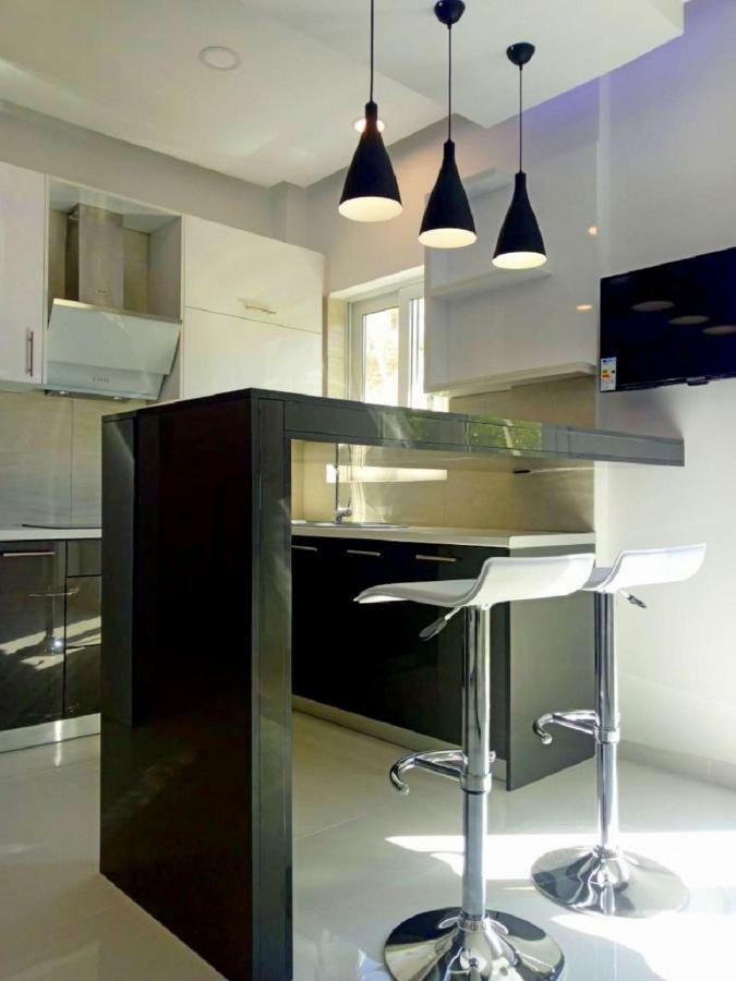 Luxury Apartment Next To The Sea Beach Athen Eksteriør bilde