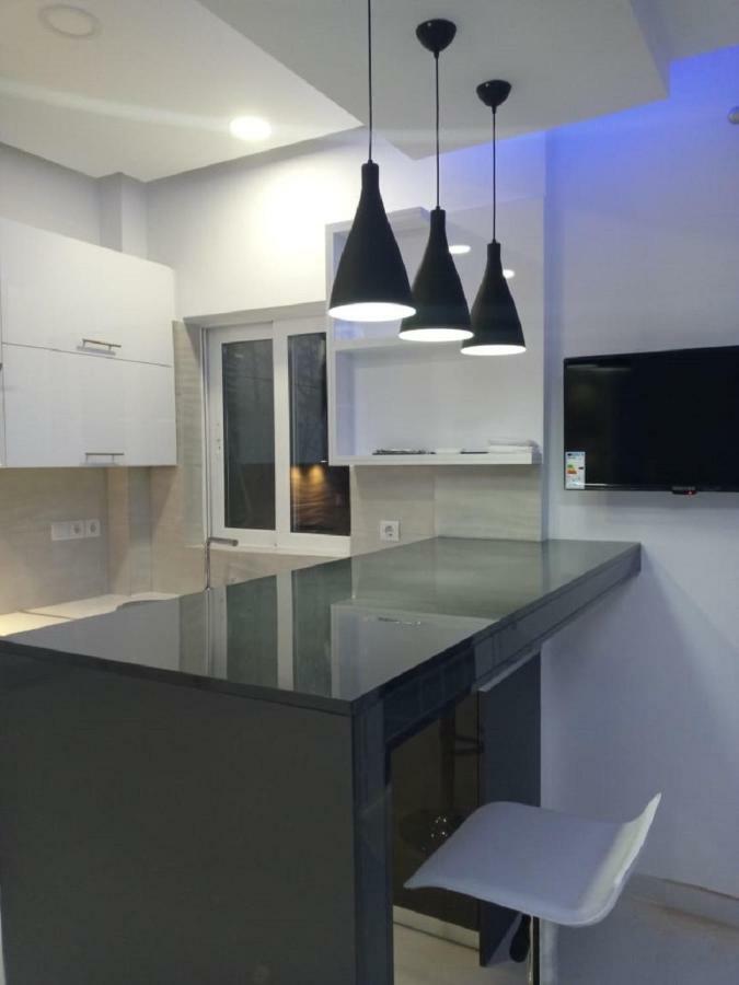 Luxury Apartment Next To The Sea Beach Athen Eksteriør bilde
