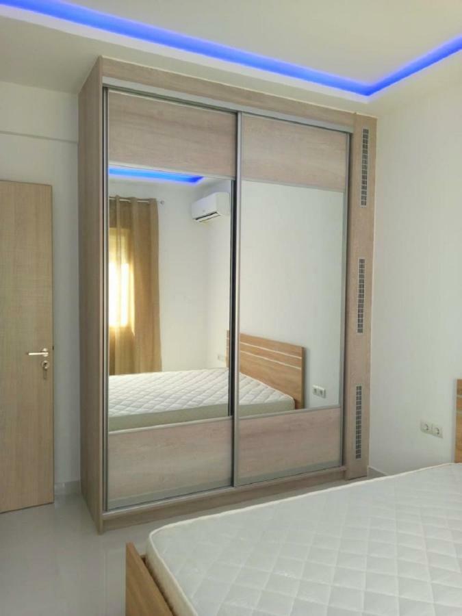 Luxury Apartment Next To The Sea Beach Athen Eksteriør bilde