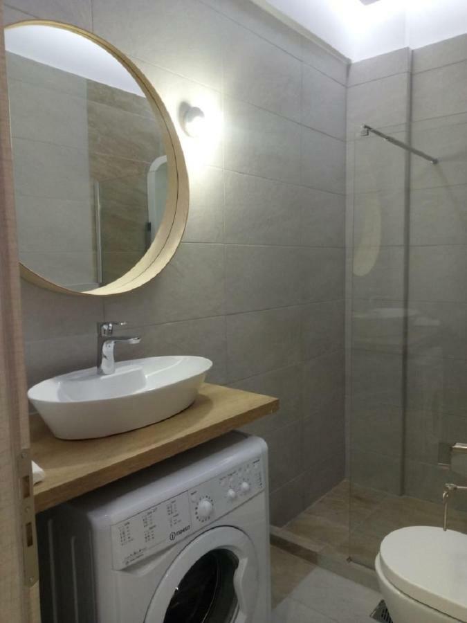 Luxury Apartment Next To The Sea Beach Athen Eksteriør bilde